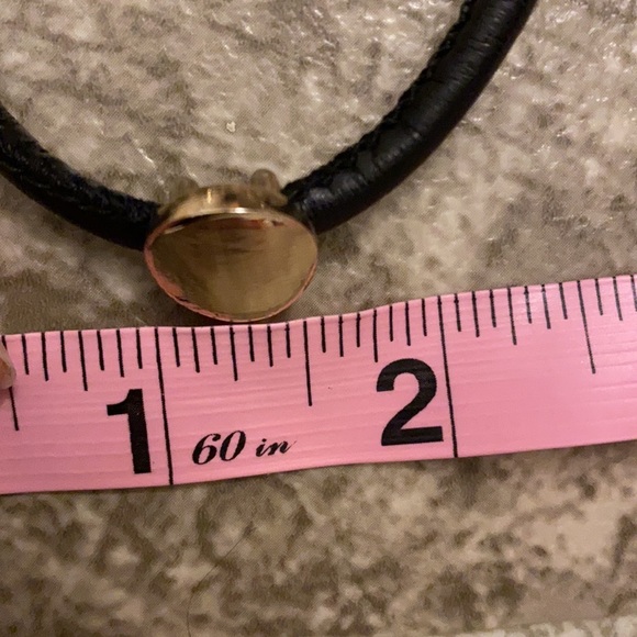 Leather necklace - Picture 6 of 6